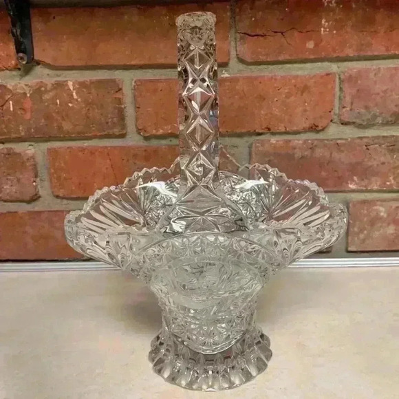 Hofbauer Byrds/Birds Crystal Basket Saw Toothed Edges 24% Lead - Picture 1 of 11
